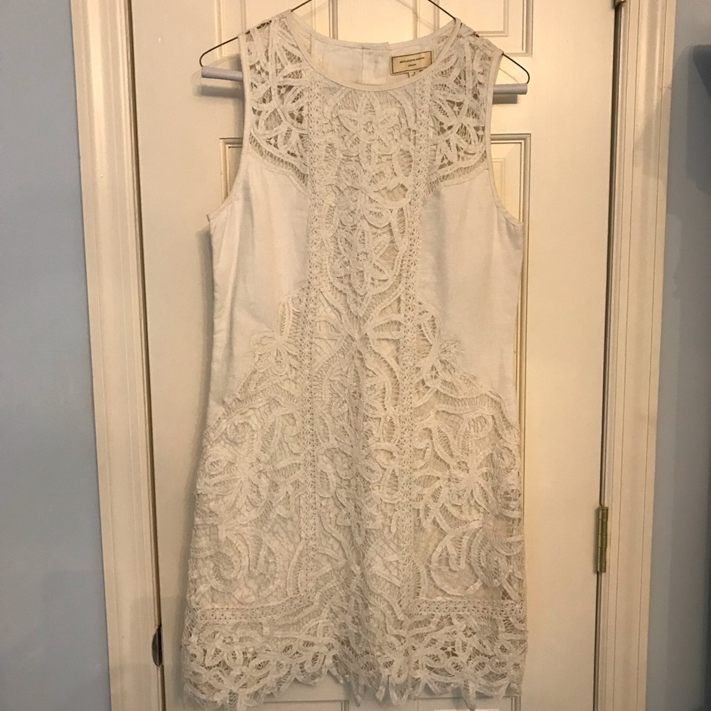 White-cream linen and cotton lace dress